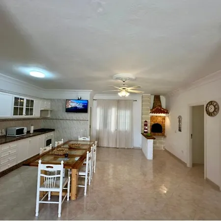 Prázdninový dům Casa Alba De 3 Y Terraza *